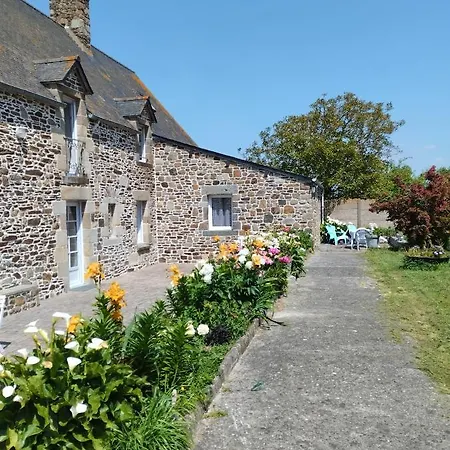 Le Manoir De La Pichardiere Cherrueix