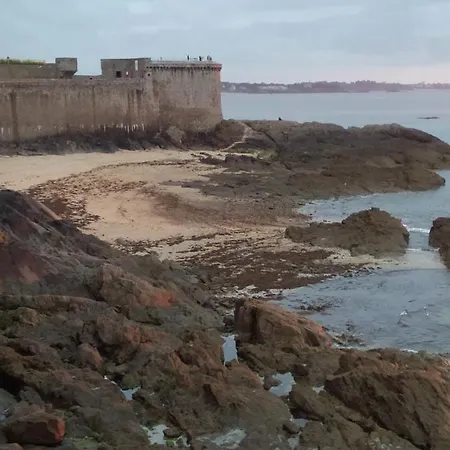 Le Manoir De La Pichardiere *