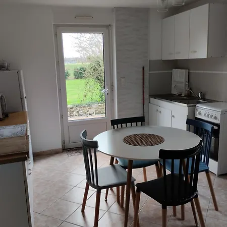 Le Manoir De La Pichardiere Vendégház *